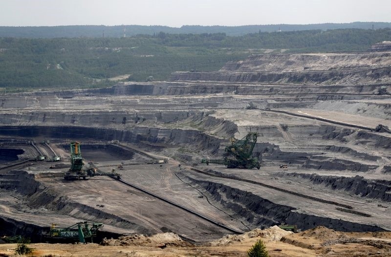 Ủy ban châu Âu yêu cầu Ba Lan thanh toán tiền phạt liên quan tới mỏ than Turow